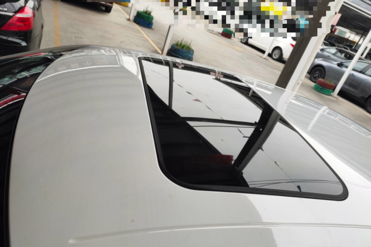 雪铁龙 爱丽舍 2014款 1.6L 自动舒适型局部细节57