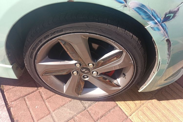 现代 Veloster飞思 2012款 1.6T 自动尊享版车身外观6007