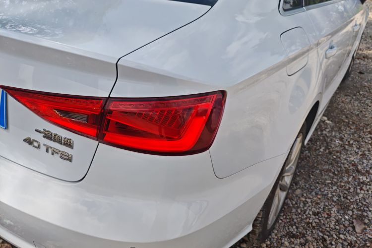 奥迪A3 2015款 Limousine 40 TFSI 自动舒适型车身外观6006