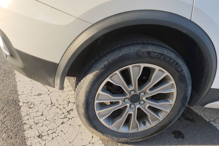 领克01 2017款 2.0T 两驱型版车身外观6007