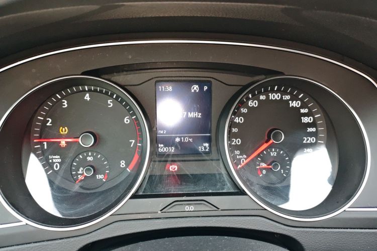 大众 迈腾 2020款 280TSI DSG 舒适型中控内饰14