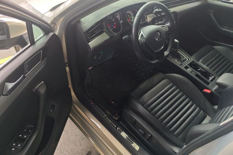 大众 迈腾 2018款 330TSI DSG 领先型中控内饰7003