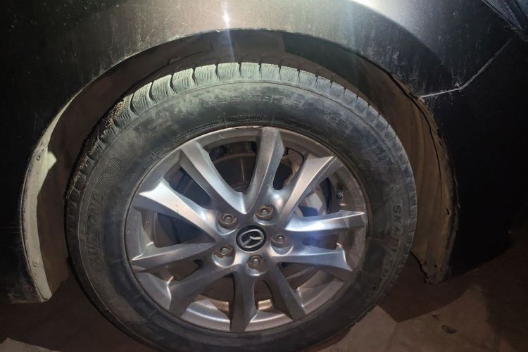 马自达3 昂克赛拉 2014款 三厢 1.5L 手动舒适型车身外观10