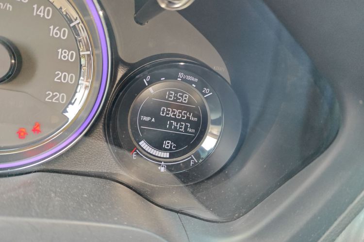 本田XR-V 2021款 220TURBO CVT舒适版中控内饰15