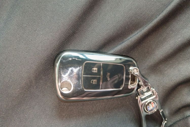 别克 英朗 2019款 18T 自动互联旗舰型 国V中控内饰11