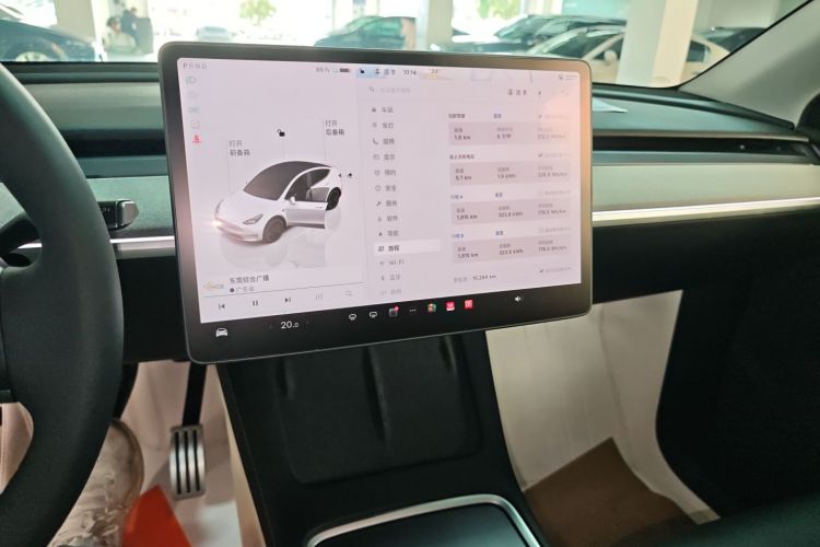 特斯拉 Model Y 2024款 Performance高性能版中控内饰16