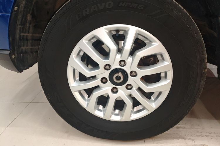 长城 炮 2020款 2.0T商用版自动柴油两驱精英型长箱GW4D20M车身外观6007