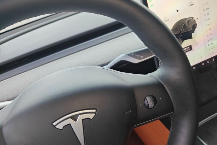 特斯拉 Model Y 2023款 长续航全轮驱动版局部细节18