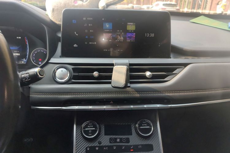 奇瑞 瑞虎8 2018款 1.5TCI 手动特供版 7座中控内饰16