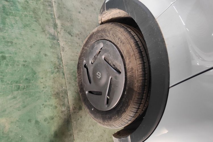 零跑汽车 零跑T03 2023款 200轻享版车身外观6008