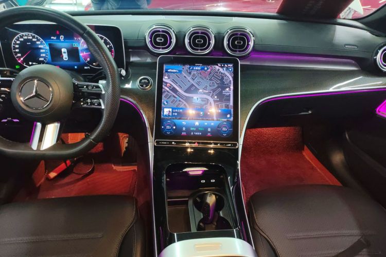 奔驰C级 2023款 C 260 L 运动版中控内饰16