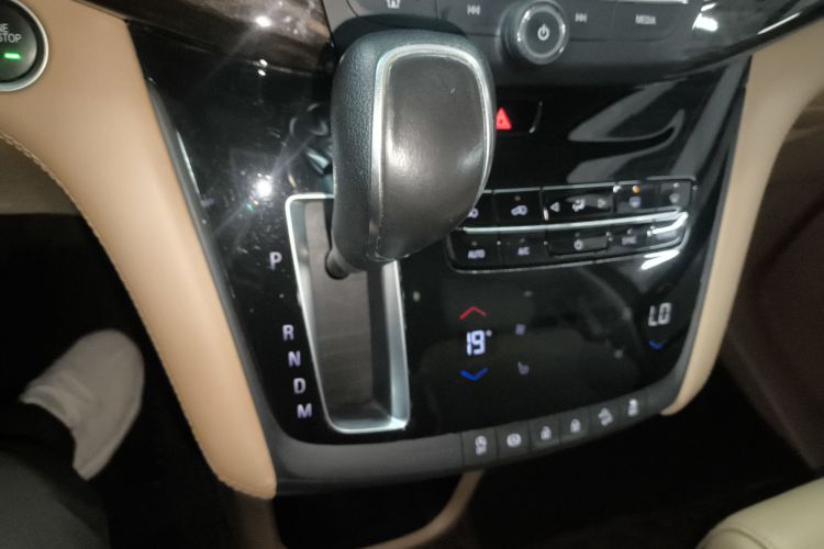 别克GL8 2017款 ES 28T 豪华型 国V局部细节18