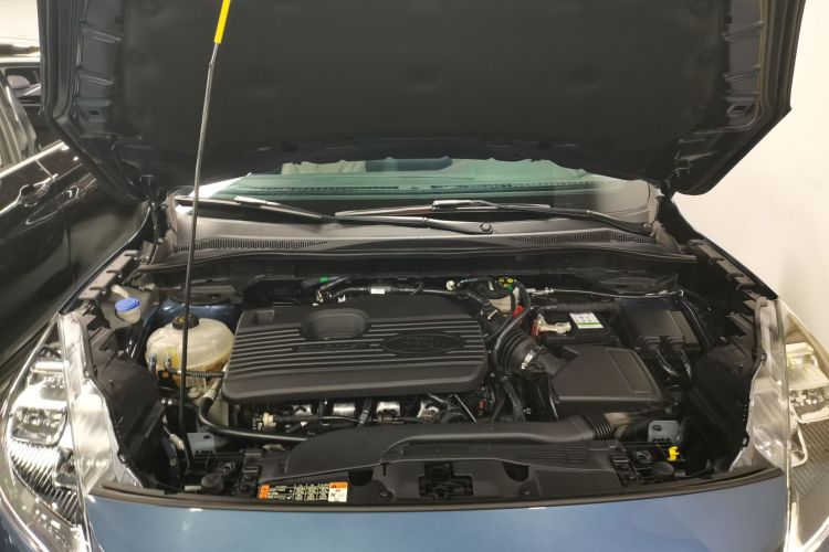 福特 锐际 2024款 EcoBoost 245 两驱耀享款机舱底盘24