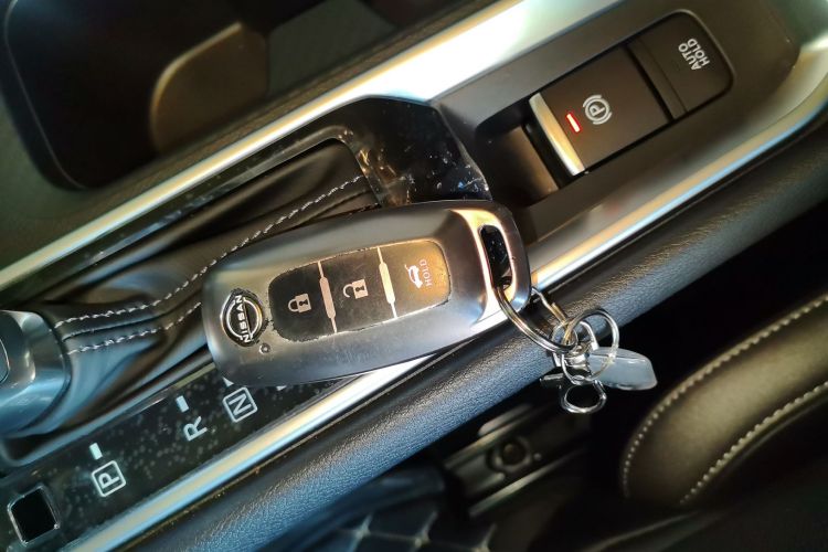 日产 轩逸 2023款 改款 1.6L CVT智驾版中控内饰11