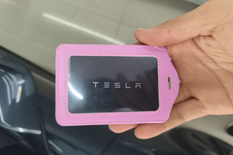 特斯拉 Model 3 2023款 后轮驱动版中控内饰11