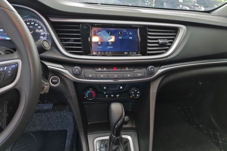 别克 英朗 2021款 改款 典范 1.5L 自动精英型局部细节16