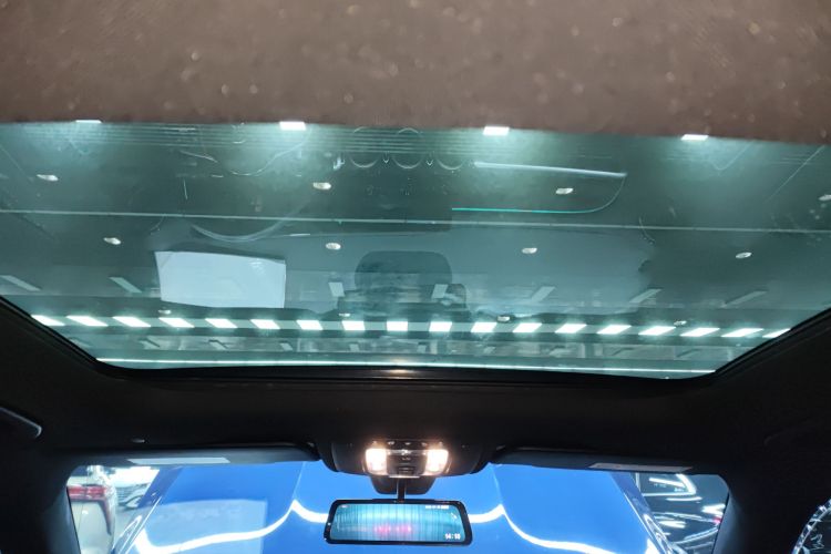 奔驰GLB 2020款 GLB 180 时尚型局部细节22