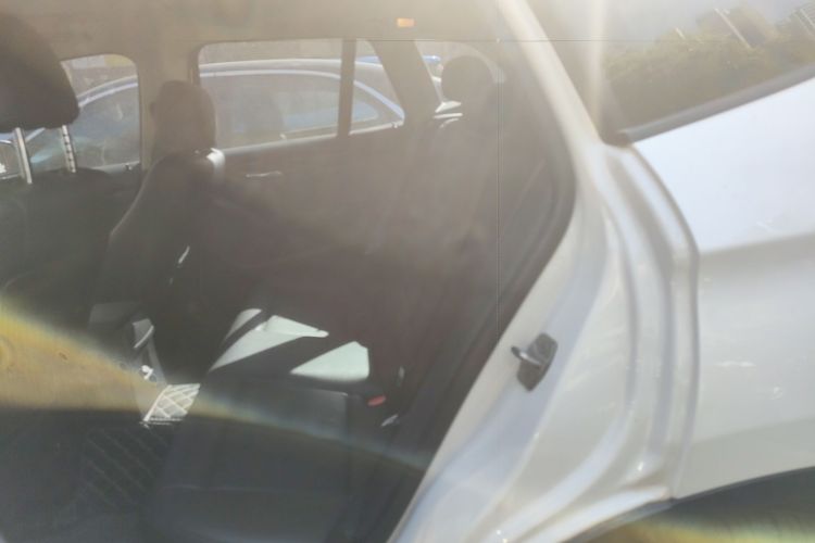 宝马X1 2015款 sDrive18i 时尚晋级版中控内饰21