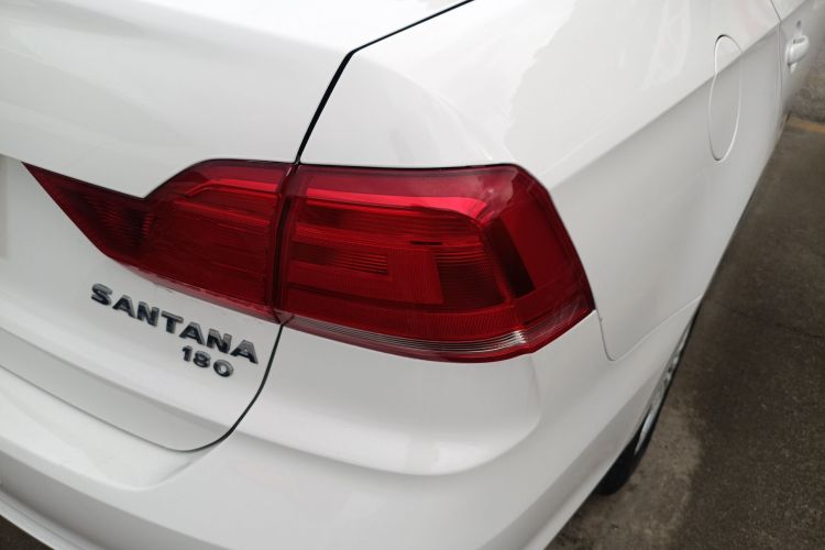 大众 桑塔纳 2017款 浩纳 1.6L 自动风尚版车身外观9