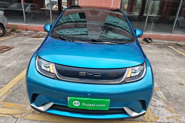 比亚迪 海豚 2021款 405km 时尚版车身外观2