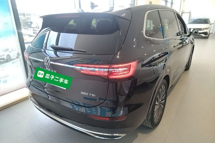 大众 威然 2024款 380TSI 尊贵版车身外观7