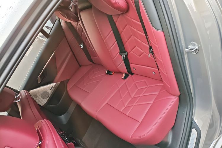 宝马5系 2024款 530Li 领先型 M运动套装中控内饰7004