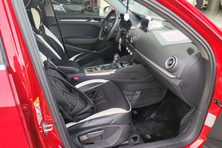 奥迪A3 2019款 Limousine 35 TFSI 进取型 国V局部细节41