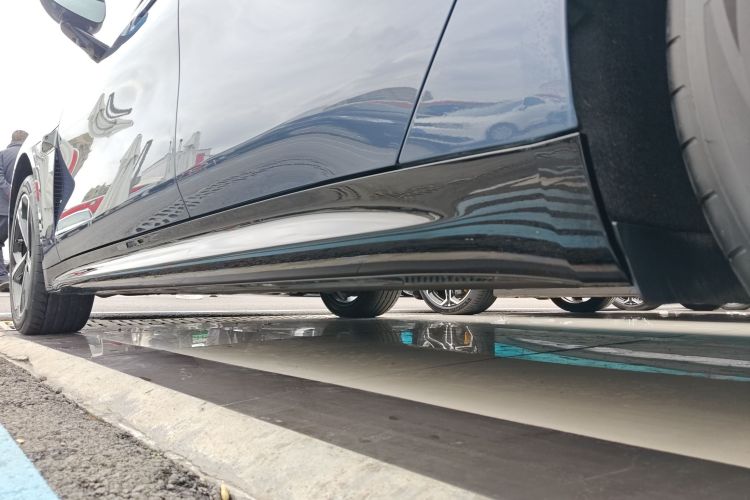 小米汽车 小米SU7 2024款 四驱超长续航高阶智驾Max版局部细节9002