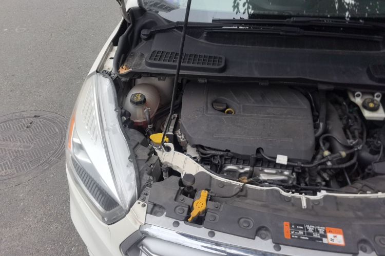 福特 翼虎 2017款 EcoBoost 180 两驱虎跃型局部细节9006