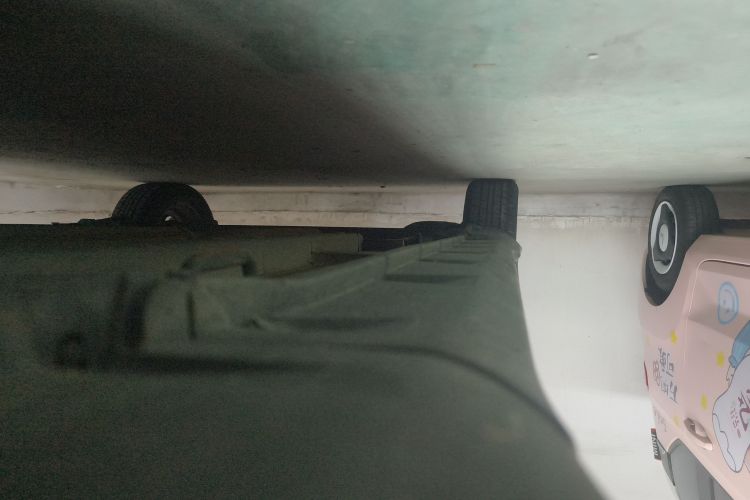 铃木 雨燕 2016款 1.5L 自动时尚型酷玩版局部细节9001