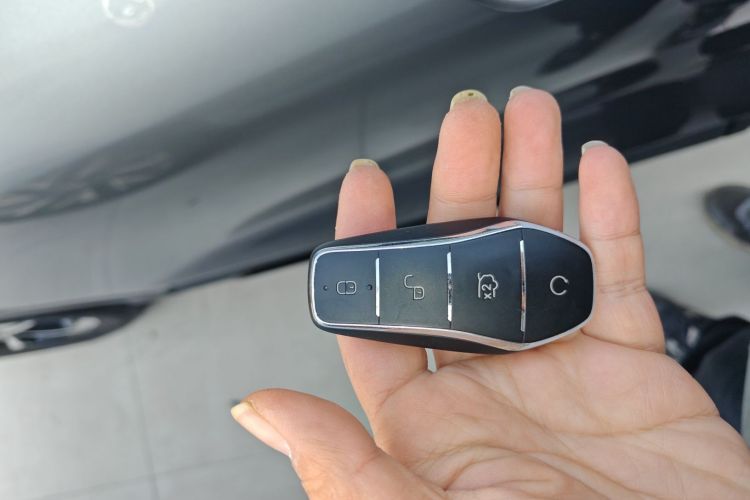 比亚迪 元UP 2024款 301KM 领先型中控内饰7001