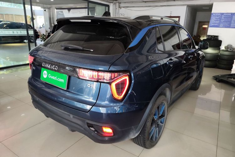 领克01 2019款 2.0T 两驱耀Pro版 国VI车身外观7