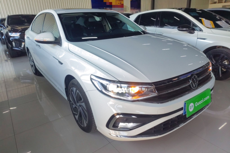 大众 宝来 2023款 300TSI DSG尊行版车身外观3