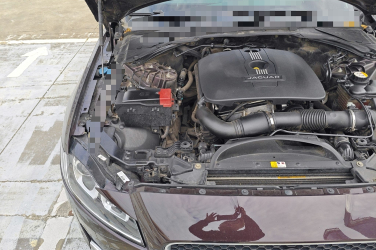 捷豹XFL 2017款 XFL 2.0T 240PS 豪华版局部细节9006