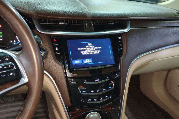 凯迪拉克XTS 2016款 28T 技术型局部细节16