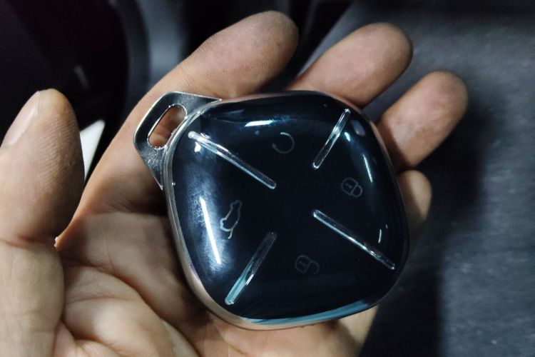 捷途山海L6 2024款 1.5TD DHT MAX中控内饰11