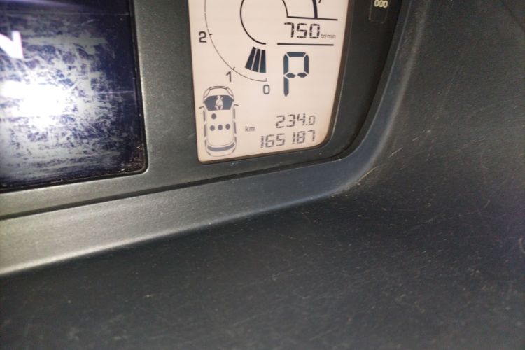 雪铁龙 C4 PICASSO 2009款 Grand 2.0L 舒适型中控内饰15