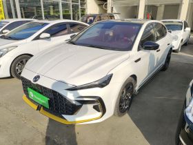 名爵 MG6 2021款 Pro 1.5T 自动Trophy旗舰版