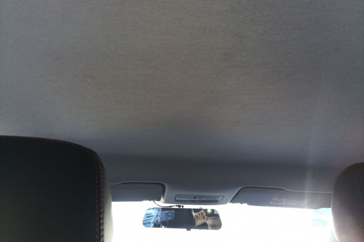 大众 桑塔纳 2018款 1.5L 手动风尚版局部细节22