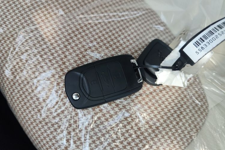 五菱汽车 宏光MINIEV 2024款 第三代 215km 青春版中控内饰11