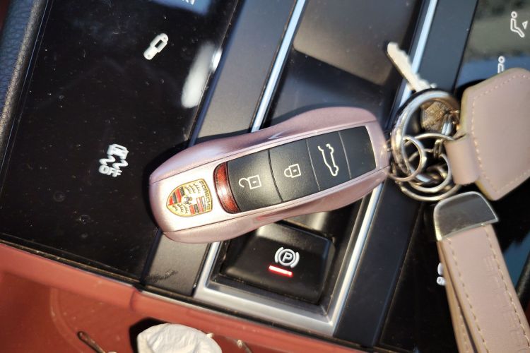 保时捷 2023款 Macan 2.0T中控内饰11