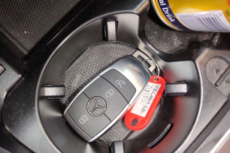 奔驰GLC 2020款 改款 GLC 260 L 4MATIC 豪华型中控内饰7001