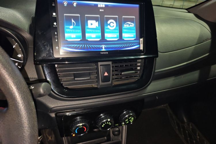 丰田 威驰 2021款 1.5L CVT创行版中控内饰16