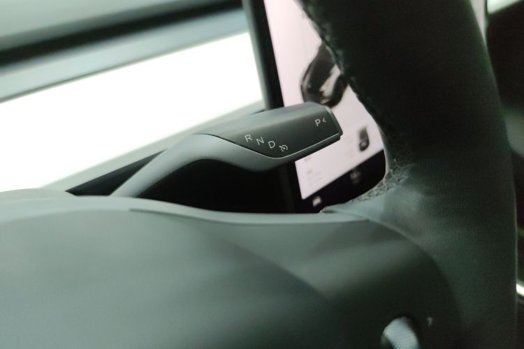 特斯拉 Model Y 2021款 长续航全轮驱动版 3D7中控内饰18