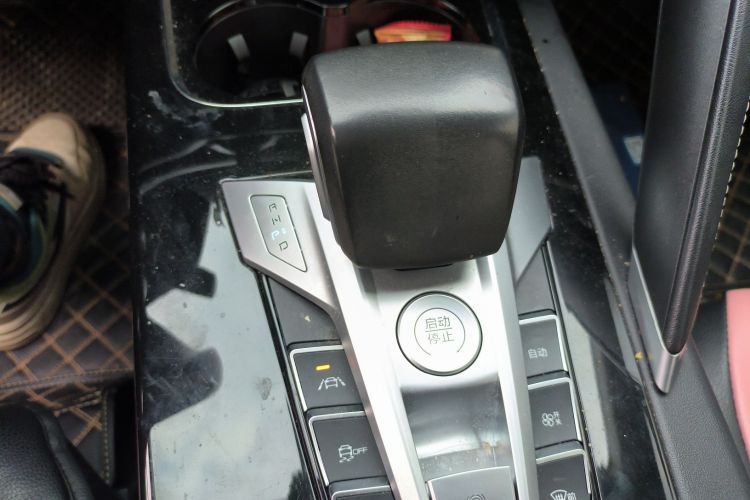 比亚迪 宋Pro 2019款 1.5T 自动豪华型中控内饰18