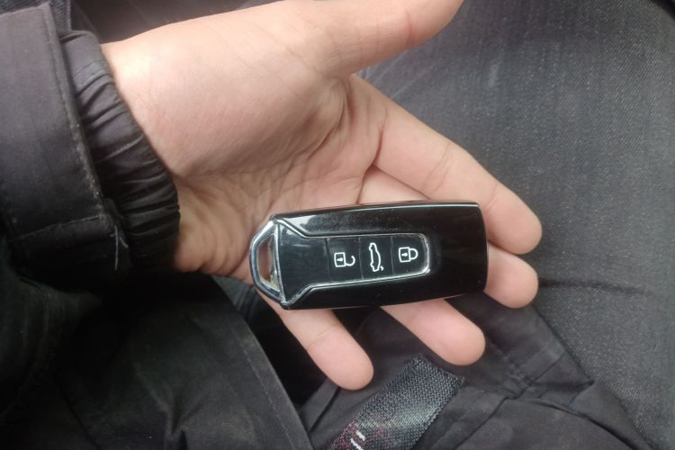 大众 途锐 2019款 3.0TSI 锐锋版 国VI中控内饰7001