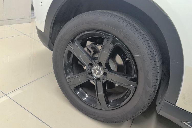 奔驰GLA 2019款 GLA 200 时尚型车身外观6008