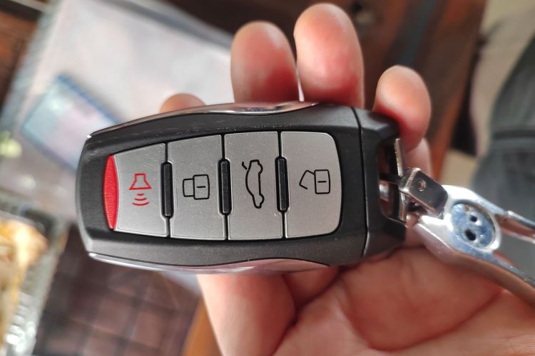 哈弗H6 2021款 运动版 1.5T 自动精英智联型 U型格栅中控内饰11