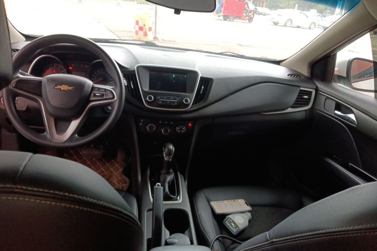 雪佛兰 科沃兹 2019款 320 自动欣悦版中控内饰12