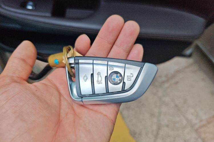 宝马7系 2019款 730Li 豪华套装中控内饰7001